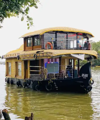 alleppy houseboat